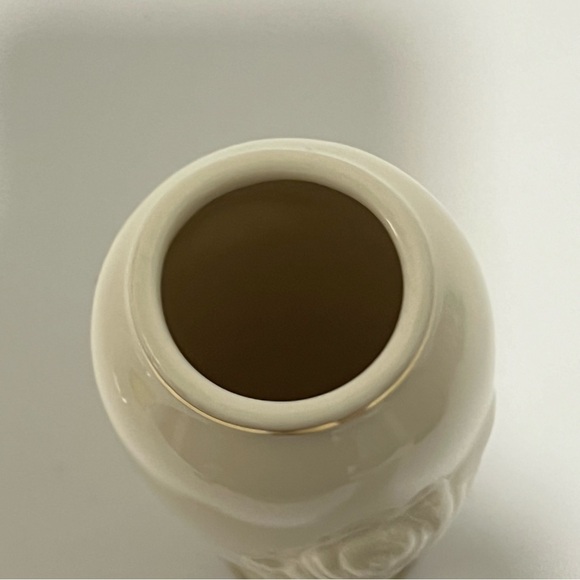 Lenox Beautiful Ivory Rose Blossom Karat Gold Trim Small Bud Flower Vase - Picture 9 of 9